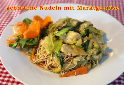 Gebratene Nudeln mit Gemuse TN